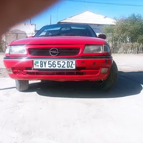 Opel Astra 1995