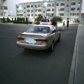 Toyota Camry 1998