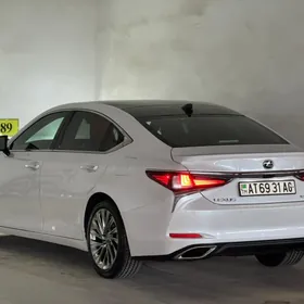 Lexus ES 350 2023