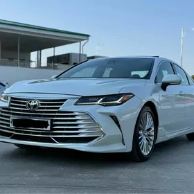 Toyota Avalon 2019