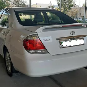 Toyota Camry 2003