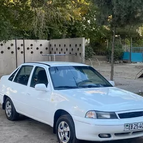 Daewoo Nexia 1996