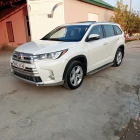 Toyota Highlander 2018