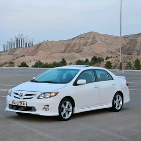 Toyota Corolla 2011