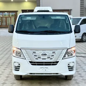 Nissan Urvan 2021