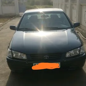 Toyota Camry 1997