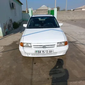 Opel Astra 1992