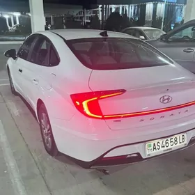 Hyundai Sonata 2021