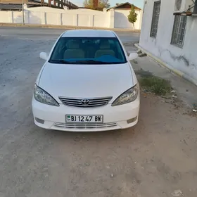 Toyota Camry 2003