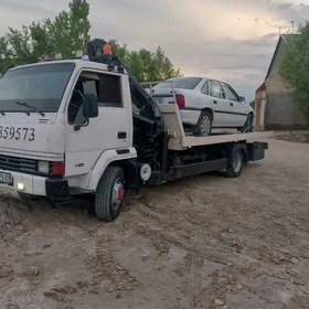 Mitsubishi Canter 2000