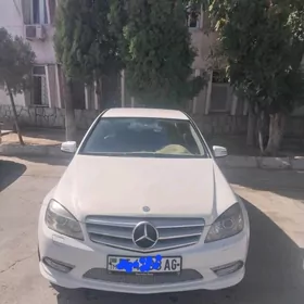 Mercedes-Benz C350 2008