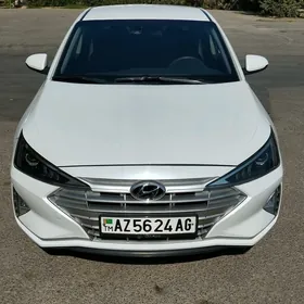 Hyundai Elantra 2019