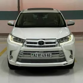 Toyota Highlander 2017