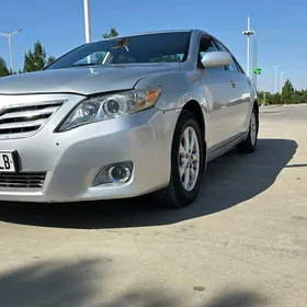 Toyota Camry 2011