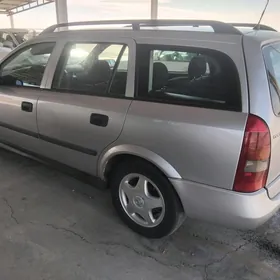 Opel Astra 2000