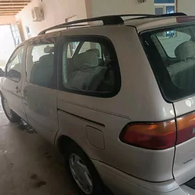 Toyota Sienna 2000