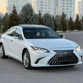 Lexus ES 350 2020