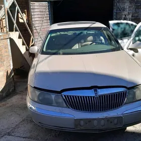 Lincoln Town Car 2000