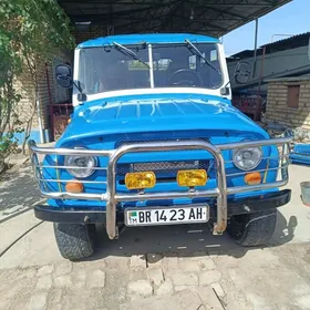 UAZ 469 1993