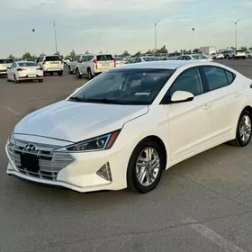 Hyundai Elantra 2019