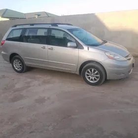 Toyota Sienna 2007