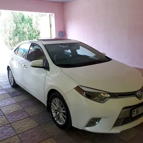 Toyota Corolla 2014