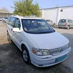 Opel Sintra 1999