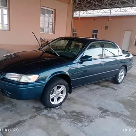 Toyota Camry 1997