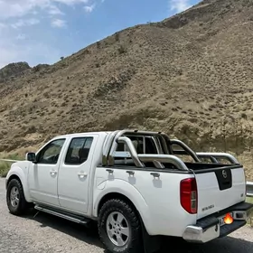 Nissan Navara 2012