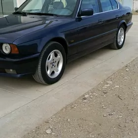 BMW 525 1992