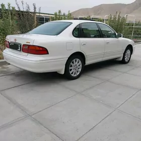 Toyota Avalon 1999