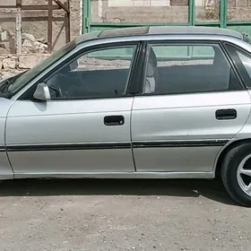 Opel Astra 1992