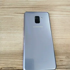 Samsung Galaxy A8+