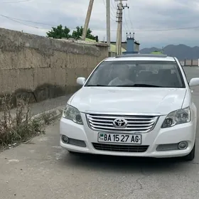 Toyota Avalon 2005