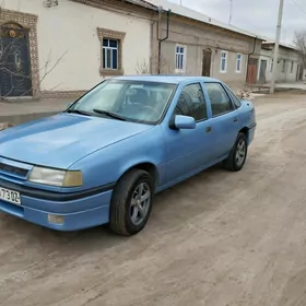 Opel Vectra 1990