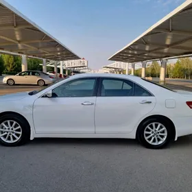 Toyota Camry 2010