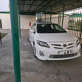 Toyota Corolla 2013