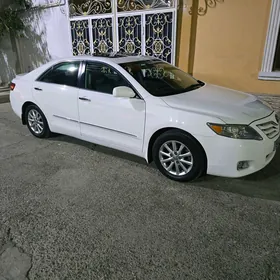 Toyota Camry 2010