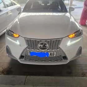 Lexus IS 350 2017