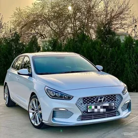 Hyundai Elantra GT 2019