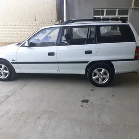 Opel Astra 1992