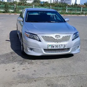 Toyota Camry 2010