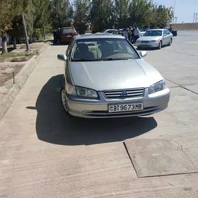 Toyota Camry 1998