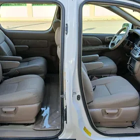 Toyota Sienna 2002