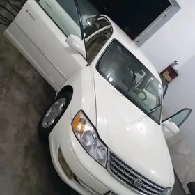 Toyota Avalon 2000