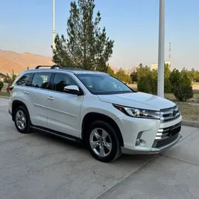 Toyota Highlander 2017