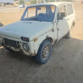 Lada Niva 1981