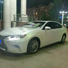 Lexus ES 350 2018