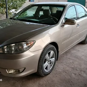 Toyota Camry 2005