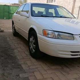 Toyota Camry 1997